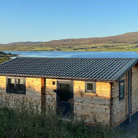 Chieftain'S Cabin Kensaleyre Exterior photo
